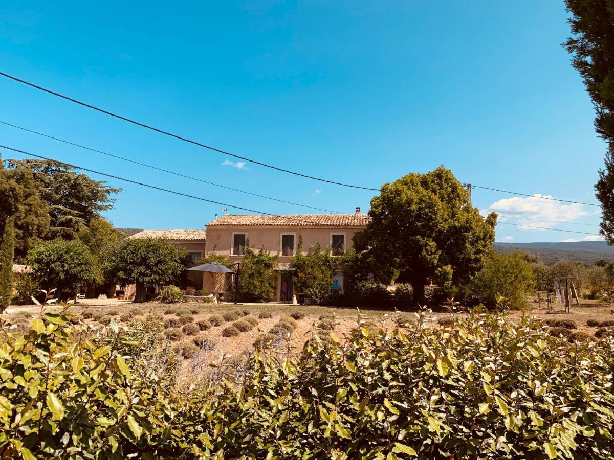 Le Vieux Portail Bed & Breakfast Saint-Saturnin-lès-Apt Dış mekan fotoğraf