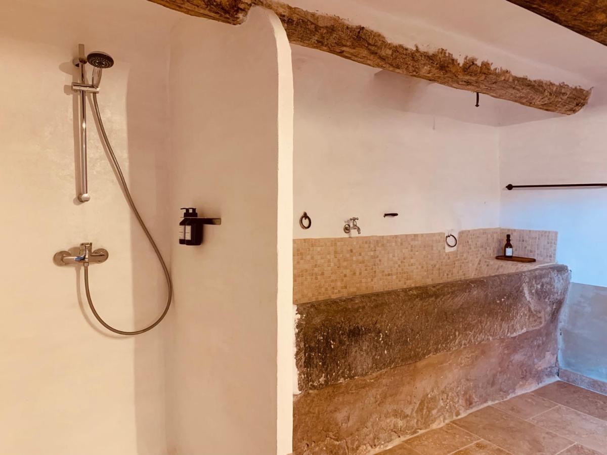 Le Vieux Portail Bed & Breakfast Saint-Saturnin-lès-Apt Dış mekan fotoğraf